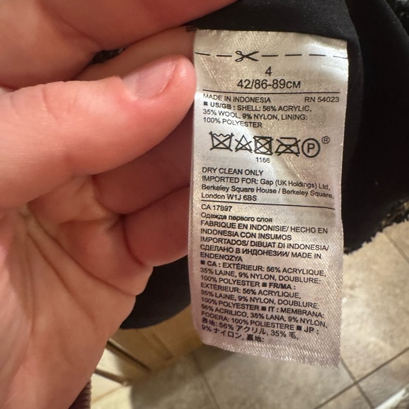 Banana Republic Black Plaid Tweed Textured blouse, size 4 - Picture 4 of 7